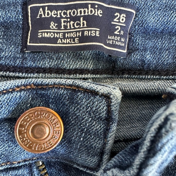 A&F | Simone High Rise Ankle Skinny Jeans - Picture 2 of 2